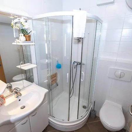 Rakita Premium Family Suite Apartman *