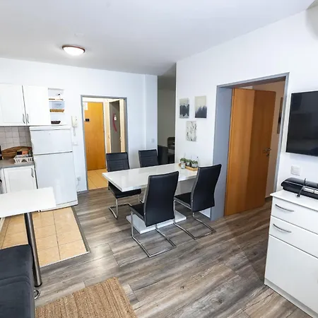 Rakita Premium Family Suite